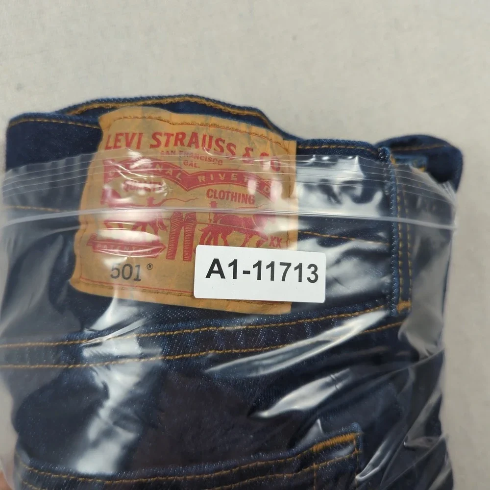 Levis 501 Jeans Mens 36x34 Blue Button Fly Classic‎ American Western Dark Wash